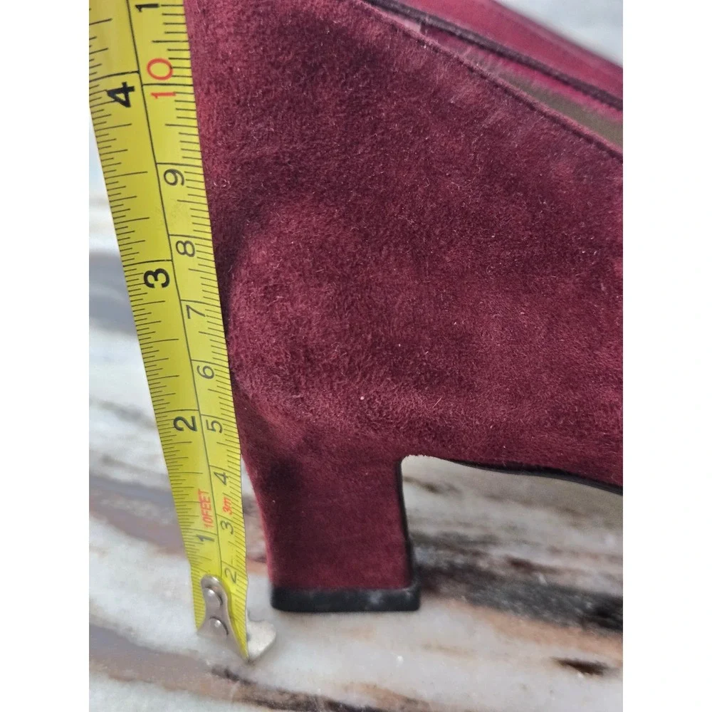 Vaneli Burgundy Suede Pointed Toe Block Heel‎ Pumps Made in Italy Size 8S